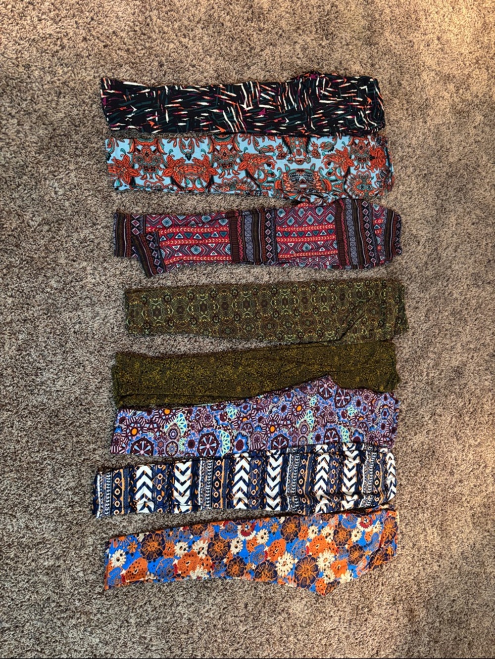 LuLaRoe (8) Lot of Leggings One-Size